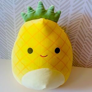 Squishmallows 8 inch Maui pineapple Squishmallow